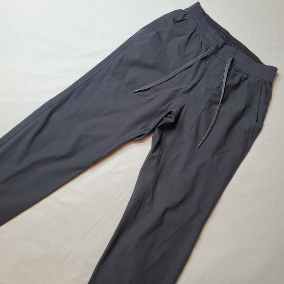 Lululemon Men's Size S ABC Jogger Shorter Length Warpstreme Obsidian M5603S - Picture 1 of 8